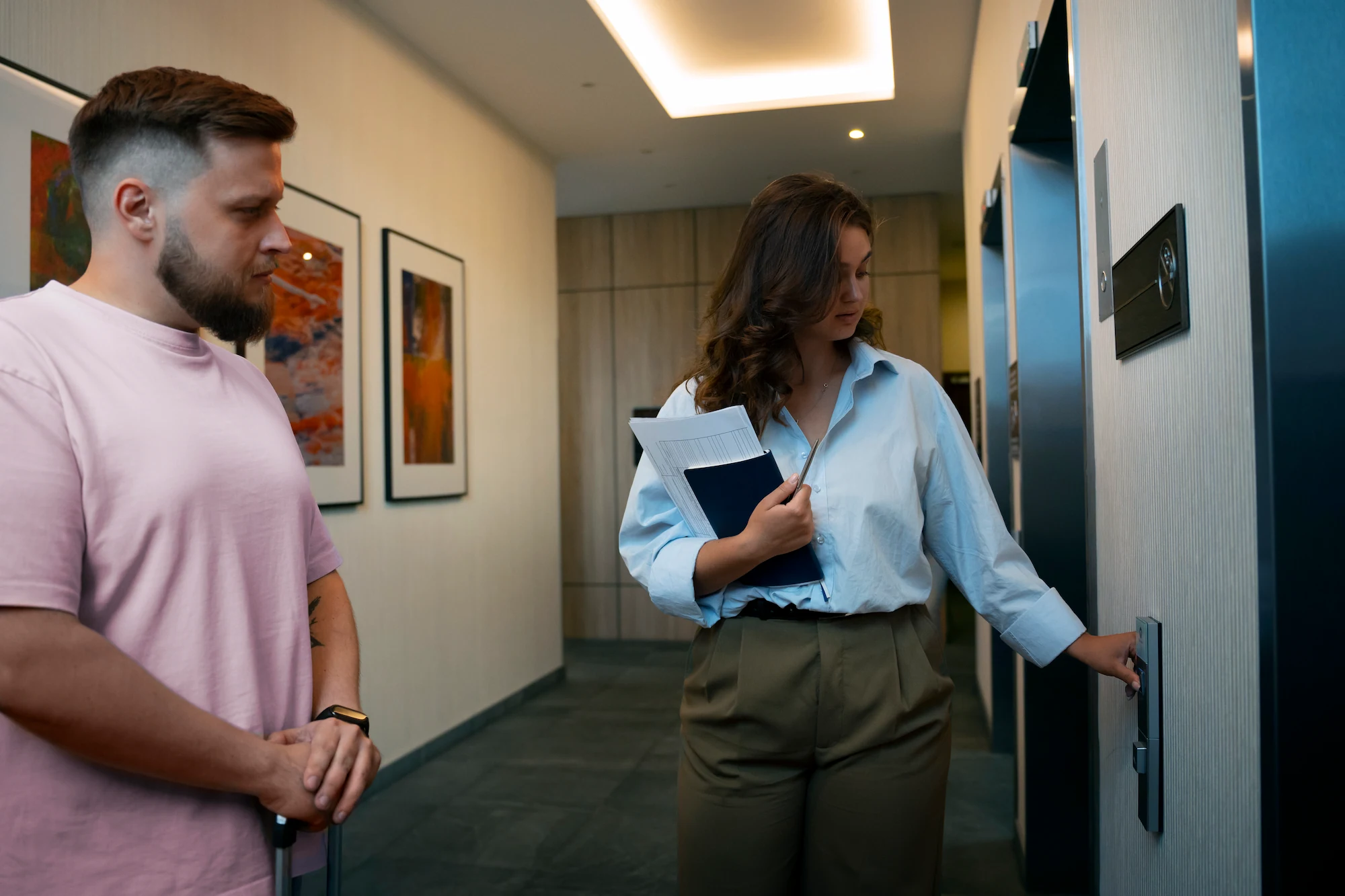 AI-Powered Smart Guest Rooms